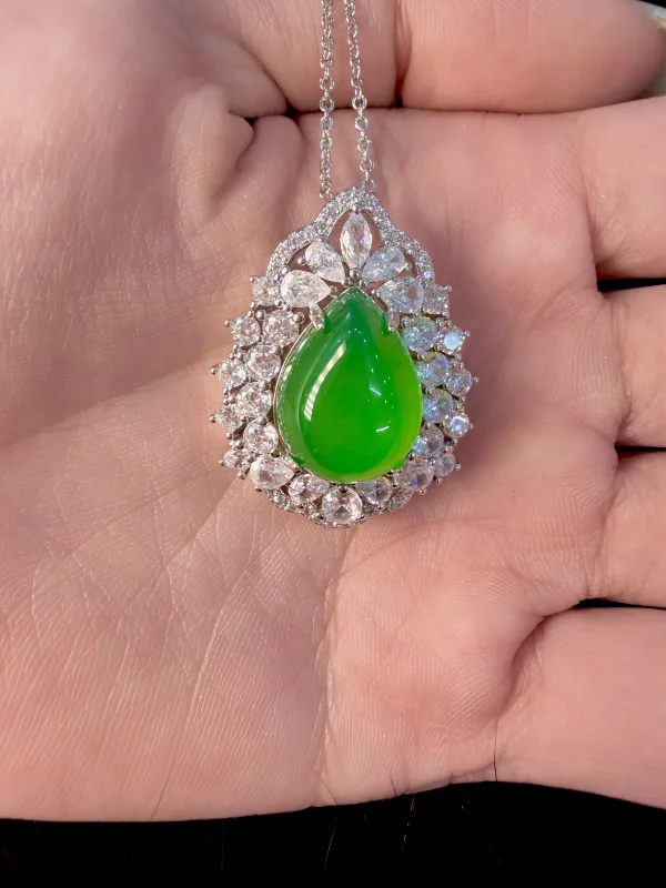 Mặt dây chuyền Ngọc Bích Vượng Phú Sinh Tài